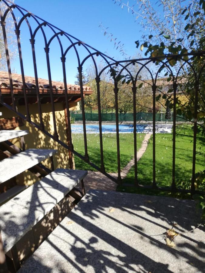 Villa La Cuquina Villaturiel Exterior foto